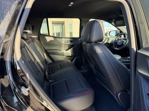 Used 2026 Chevrolet Equinox RS w/ Convenience Package III image 10