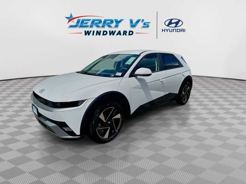 New 2026 Hyundai Ioniq 5 SE RWD image 4