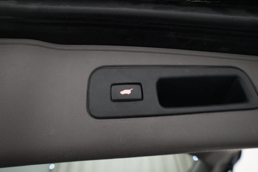Used 2016 Honda Odyssey Touring image 15