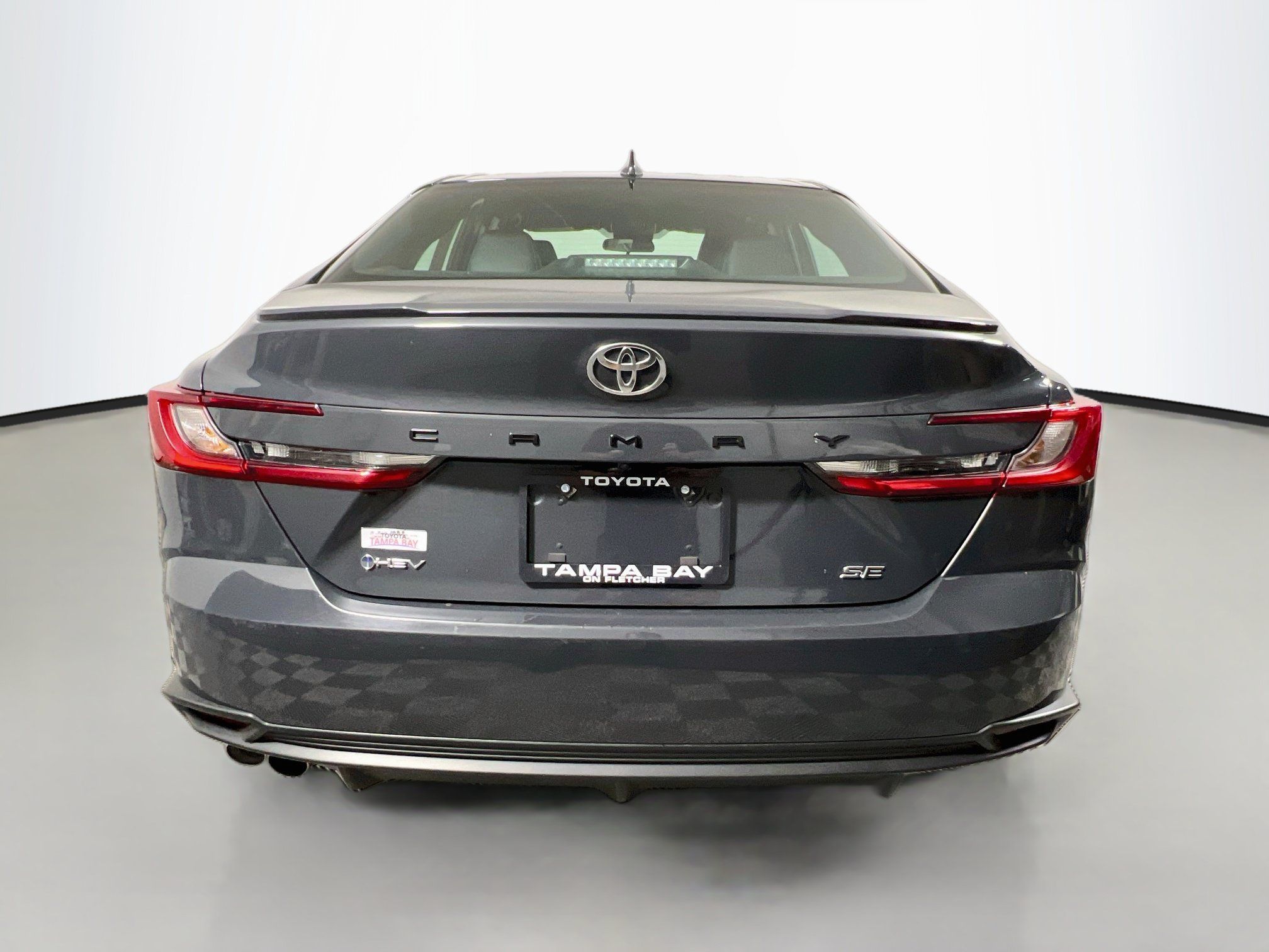 Used 2025 Toyota Camry SE FWD image 6