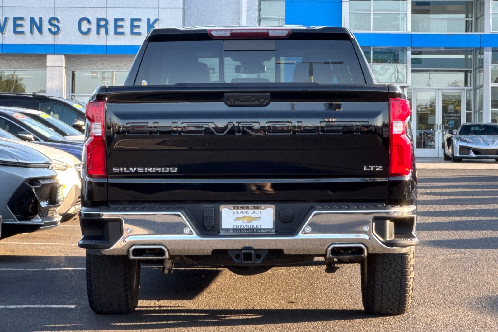 Used 2022 Chevrolet Silverado 1500 LTZ AWD/4WD image 6
