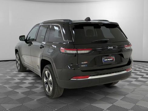 Used 2022 Jeep Grand Cherokee Limited 4xe w/ Luxury Tech Group II AWD/4WD image 3