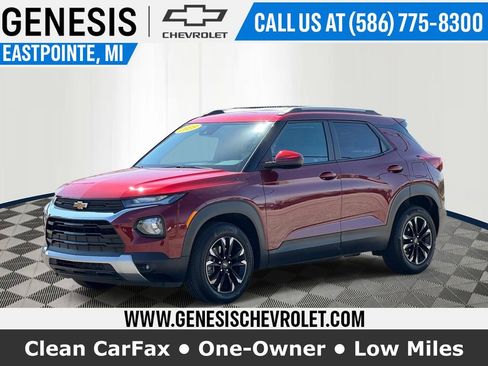 Used 2023 Chevrolet TrailBlazer LT FWD image 1