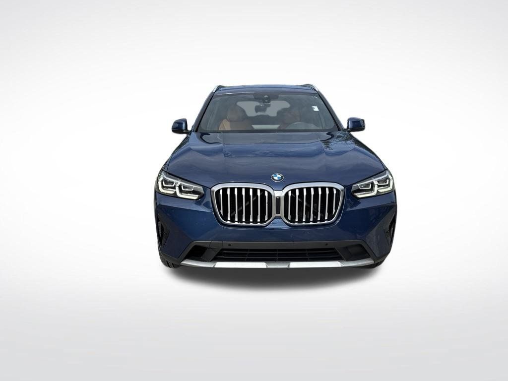 Used 2022 BMW X3 sDrive30i w/ Premium Package 2 RWD image 3