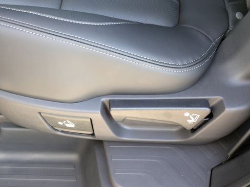 New 2025 Subaru Ascent Touring image 16