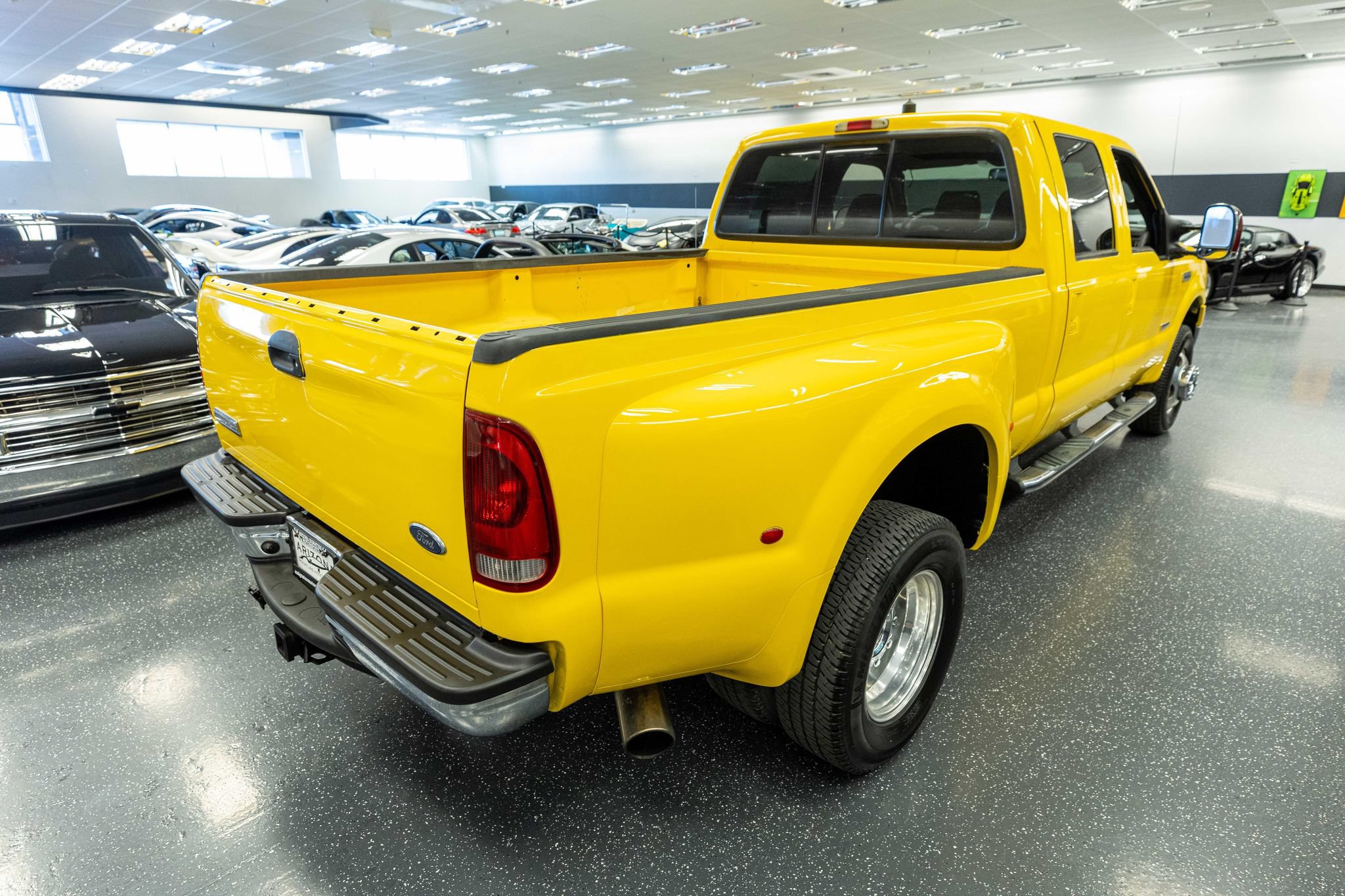 Used 2006 Ford F350 Lariat AWD/4WD image 6