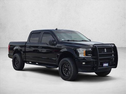 Used 2020 Ford F150 XL w/ Equipment Group 101A Mid AWD/4WD image 3