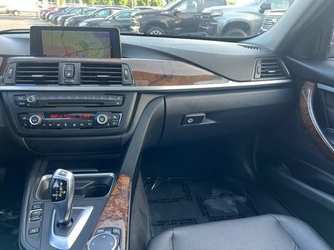 Used 2015 BMW 328i xDrive Sedan AWD/4WD image 12