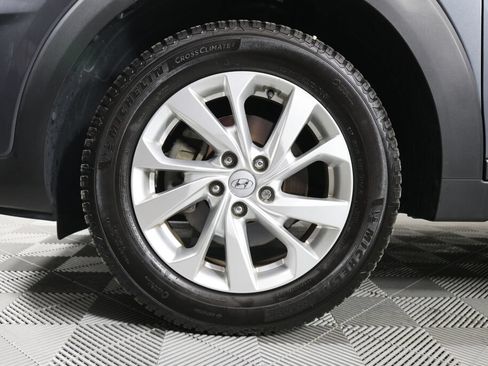 Used 2019 Hyundai Tucson Value AWD/4WD image 9