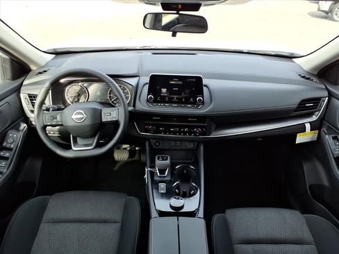 New 2026 Nissan Rogue SV w/ Cold Weather Package image 6