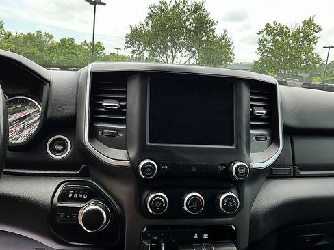 Used 2022 RAM 1500 Big Horn RWD image 16