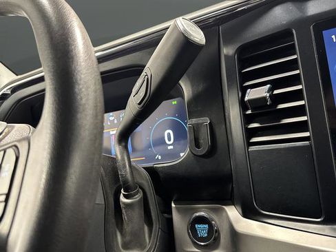 Used 2025 Ford F250 XLT w/ Black Appearance Package image 21