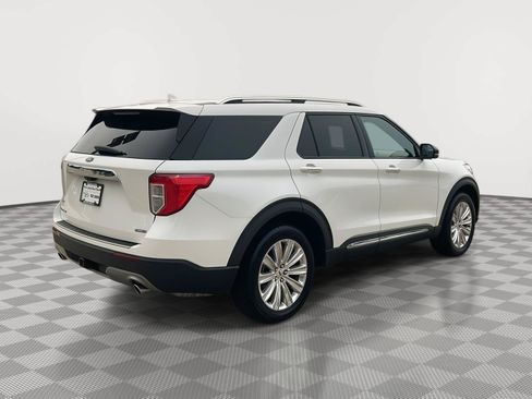 Used 2021 Ford Explorer Limited w/ Hybrid Equipment Group 310A AWD/4WD image 6