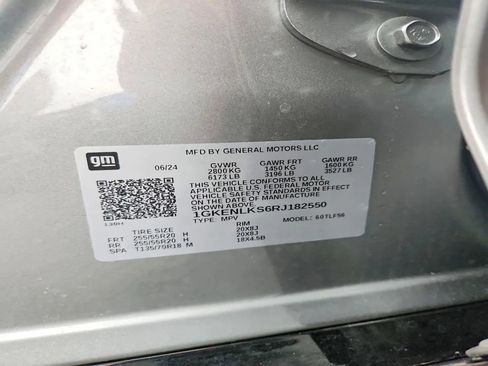 Used 2024 GMC Acadia Denali w/ Super Cruise Package FWD image 12