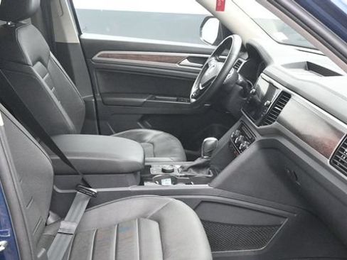 Used 2019 Volkswagen Atlas SEL Premium AWD/4WD image 10