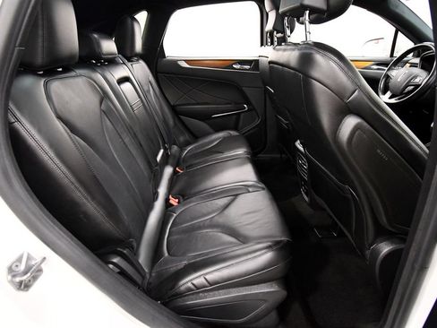 Used 2019 Lincoln MKC Reserve w/ MKC Climate Package AWD/4WD image 18