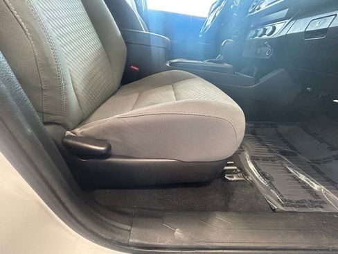 Used 2023 Toyota Tacoma SR image 21