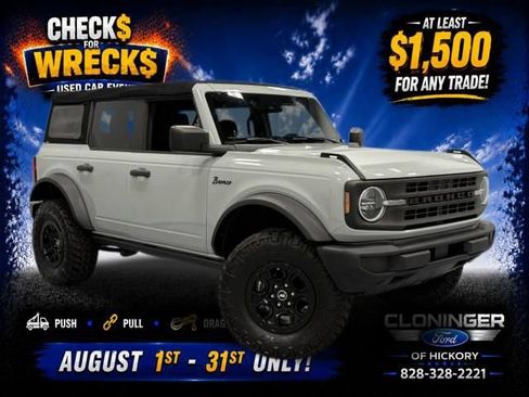 Used 2022 Ford Bronco 4-Door AWD/4WD image 1