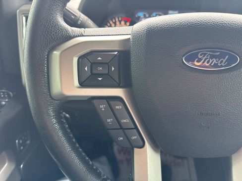 Used 2016 Ford F150 Lariat w/ Equipment Group 501A Mid AWD/4WD image 26