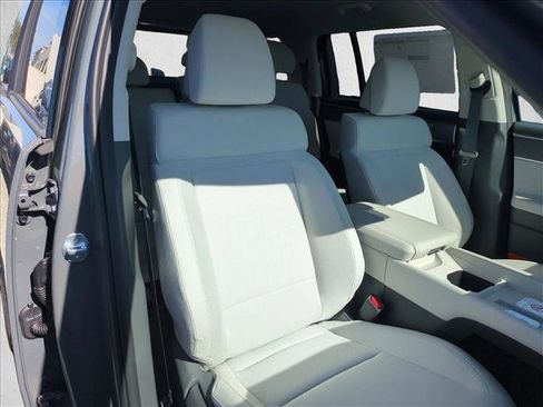 New 2026 Hyundai Santa Fe SE image 19