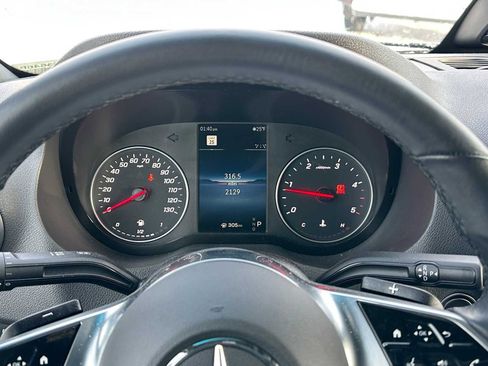 Used 2025 Mercedes-Benz Sprinter 2500 image 24