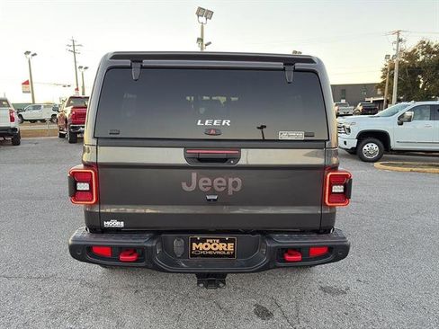 Used 2021 Jeep Gladiator Rubicon image 6