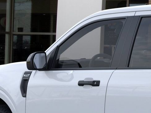 New 2026 Ford Maverick XLT w/ XLT Luxury Package FWD image 22