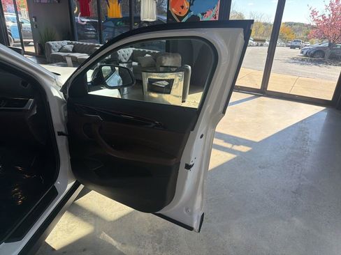 Used 2020 BMW X2 xDrive28i w/ Convenience Package AWD/4WD image 24