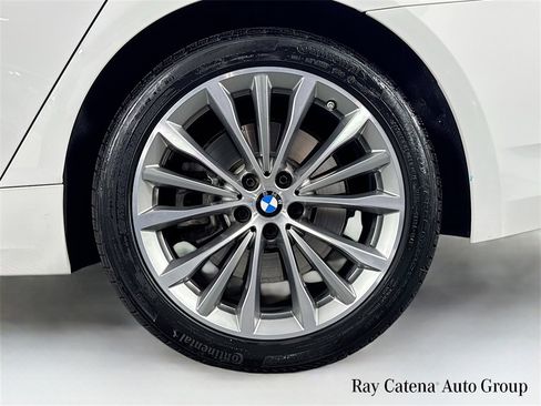 Certified 2023 BMW 540i xDrive w/ Premium Package image 33