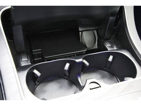 Used 2022 Mercedes-Benz GLC 43 AMG 4MATIC image 21