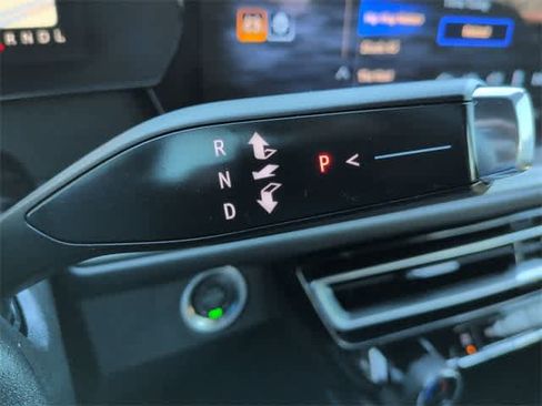 Used 2024 Chevrolet Traverse LT w/ Trailering Package image 33