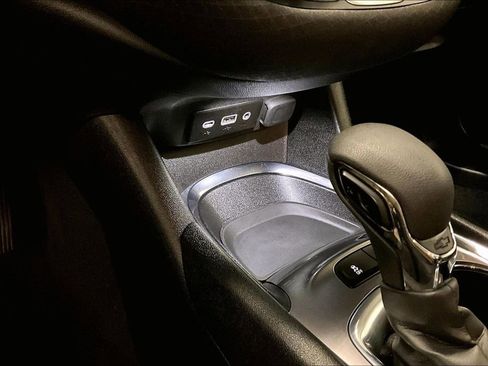 Used 2024 Chevrolet Malibu LT image 16