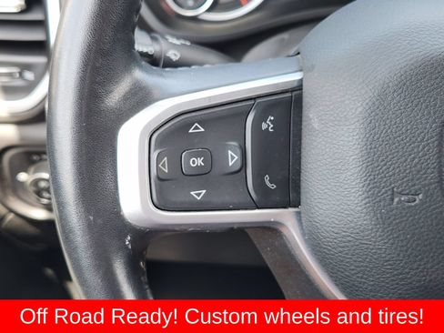 Used 2024 RAM 2500 Big Horn AWD/4WD image 39