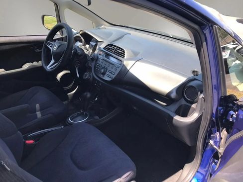 Used 2013 Honda Fit Sport image 35
