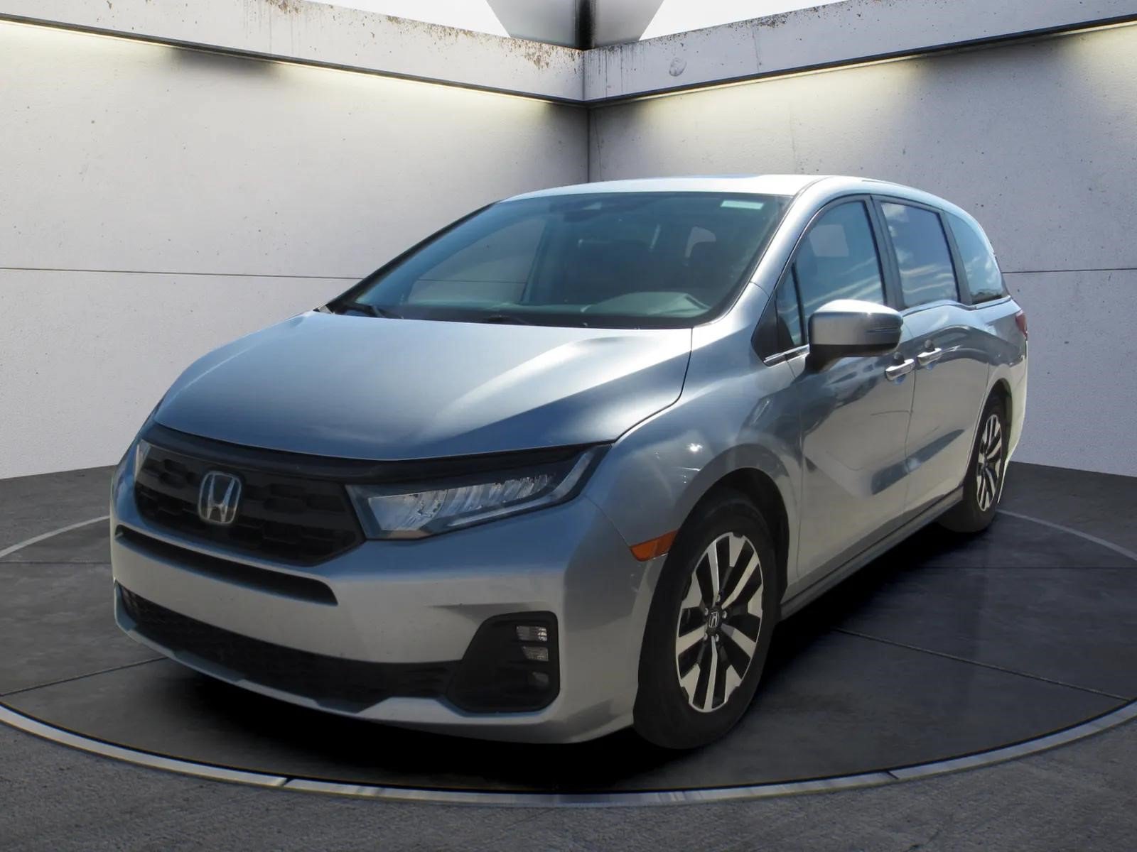 Used 2025 Honda Odyssey EX-L image 1