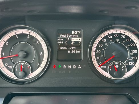 Used 2017 RAM 1500 Express image 33