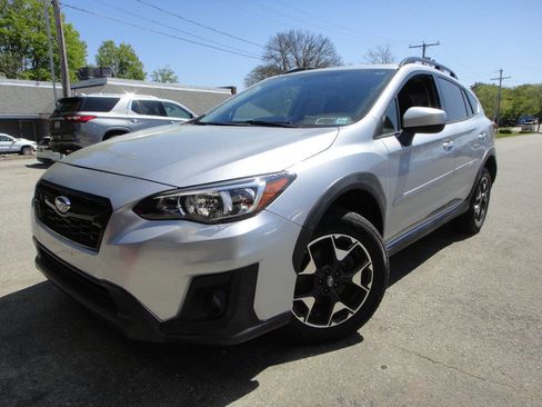 Used 2020 Subaru Crosstrek 2.0i Premium w/ Moonroof Package 2 image 1