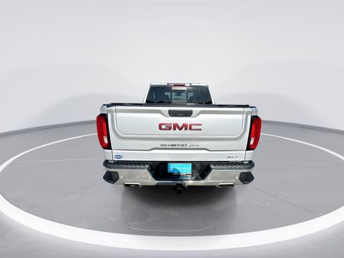 Used 2021 GMC Sierra 1500 SLT w/ SLT Premium Plus Package AWD/4WD image 7