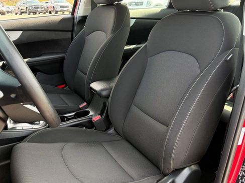 Used 2024 Kia Forte LXS image 20