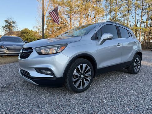 Used 2017 Buick Encore Preferred image 3