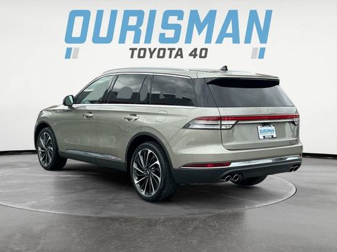 Used 2023 Lincoln Aviator Reserve w/ Equipment Group 201A image 5