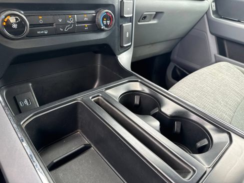 Used 2023 Ford F150 XLT AWD/4WD image 27