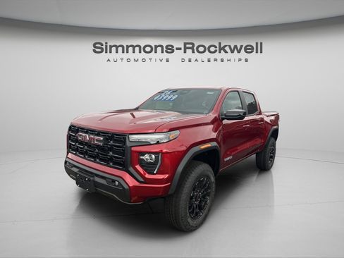 New 2026 GMC Canyon Elevation w/ Convenience Package image 4