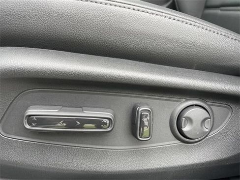 New 2026 Honda CR-V EX-L image 9