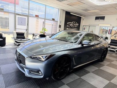 Used 2017 INFINITI Q60 Red Sport 400