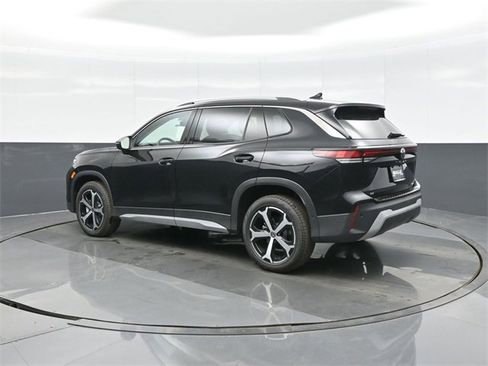 New 2026 Volkswagen Tiguan SE image 5