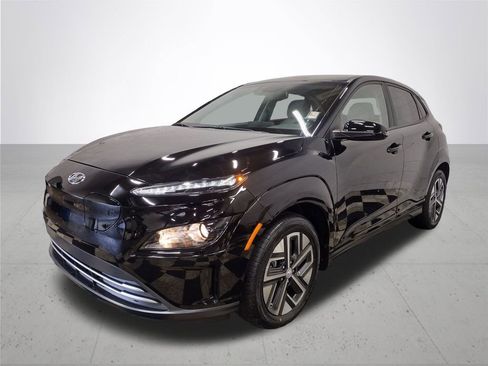 Certified 2023 Hyundai Kona SE image 2
