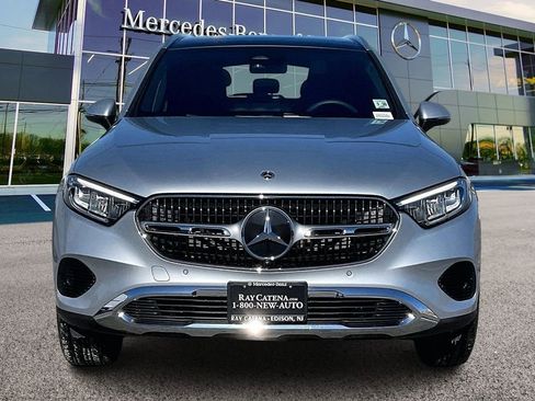 Used 2026 Mercedes-Benz GLC 300 4MATIC image 3