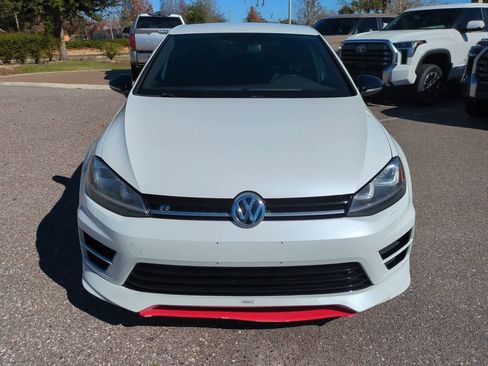 Used 2016 Volkswagen Golf R image 9