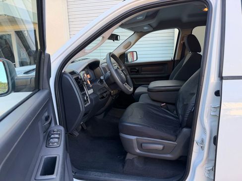 Used 2012 RAM 1500 Express w/ ST Popular Equipment Group RWD image 24